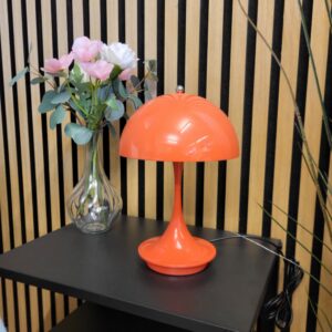 Louis Poulsen Panthella Portable V2 Coral